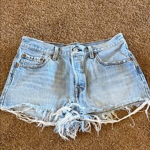 Women’s Levi’s denim cutoff shorts button fly sz 28 daisy dukes